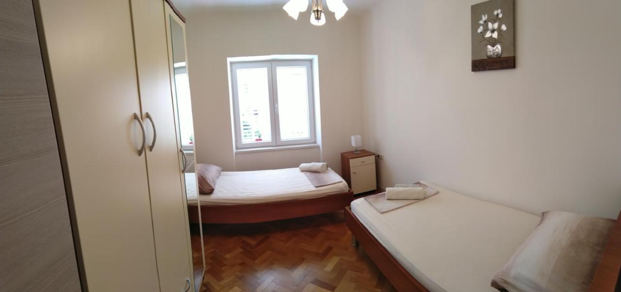 Apartman Anka Makarska Exteriör bild